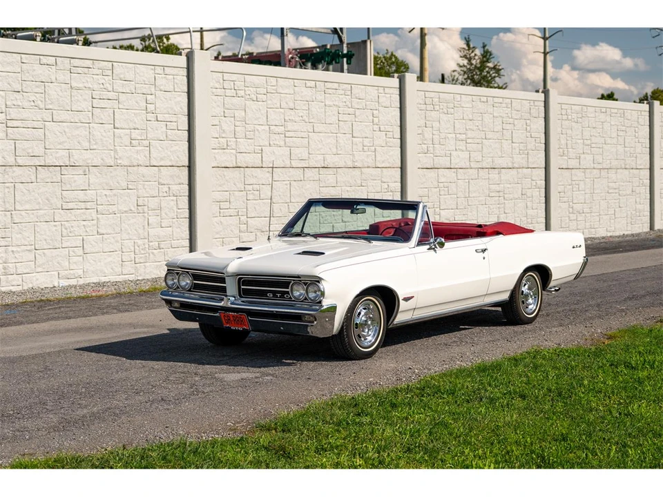 1964 Pontiac GTO 1st Gen - Image 2 of 31
