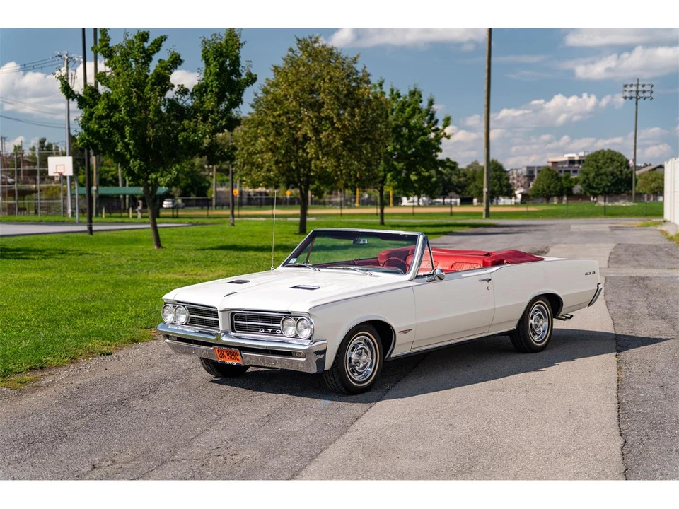 1964 Pontiac GTO 1st Gen - Image 11 of 31