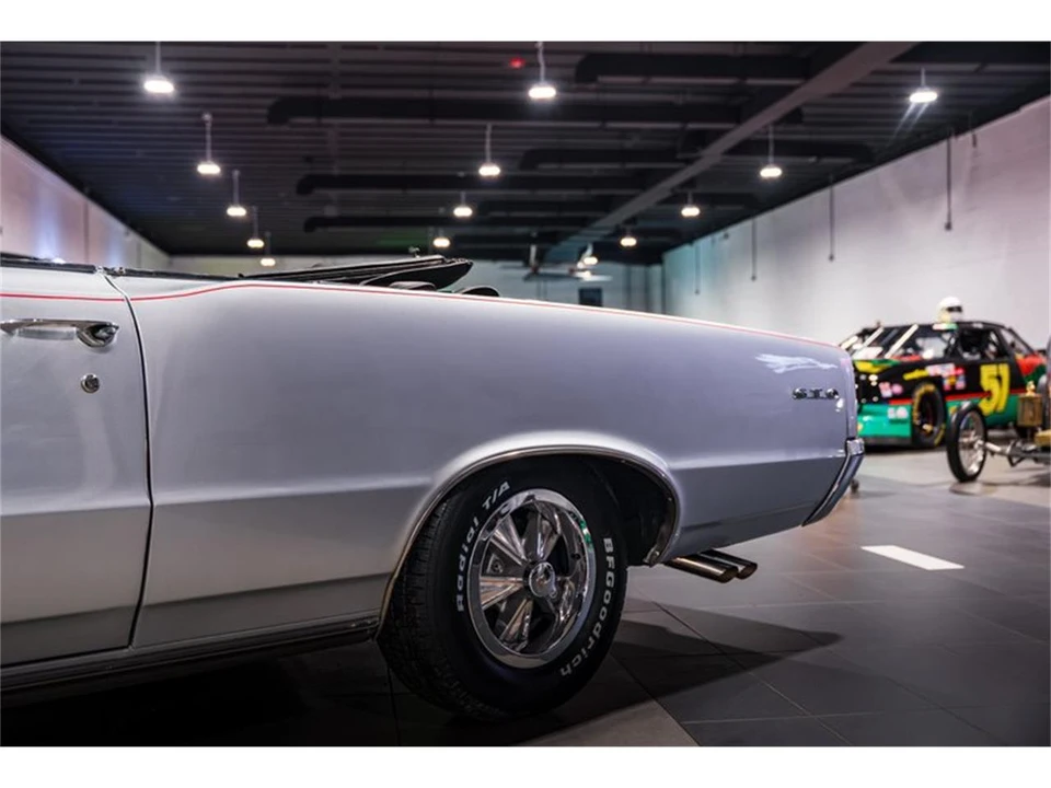 1964 Pontiac GTO 1st Gen - Image 14 of 31