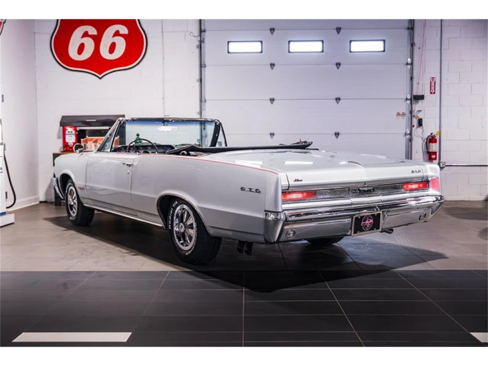 1964 Pontiac GTO 1st Gen - Image 9 of 31