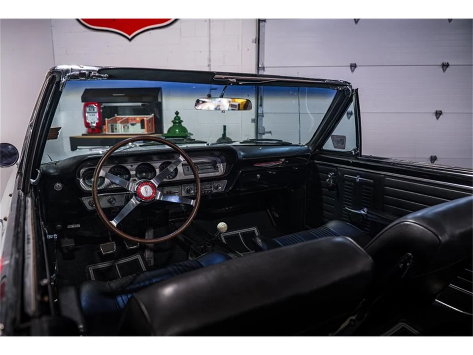 1964 Pontiac GTO 1st Gen - Image 23 of 31