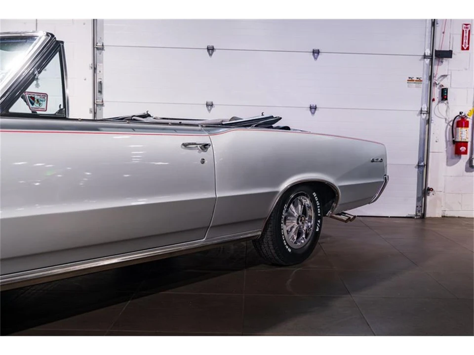 1964 Pontiac GTO 1st Gen - Image 30 of 31
