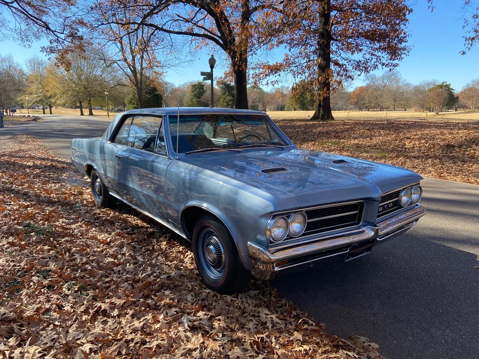 1964 Pontiac GTO 1st Gen - Image 25 of 31