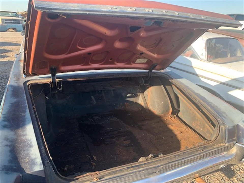 1964 Pontiac Grand Prix 1st Gen - Image 3 of 3