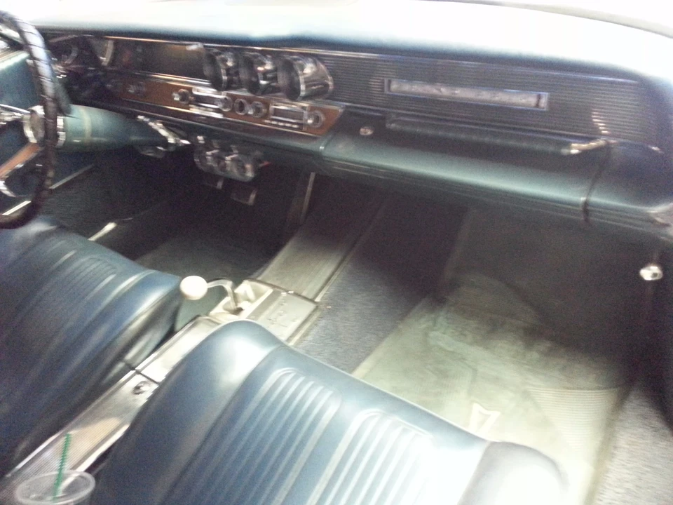 1964 Pontiac Grand Prix 1st Gen - Image 20 of 31