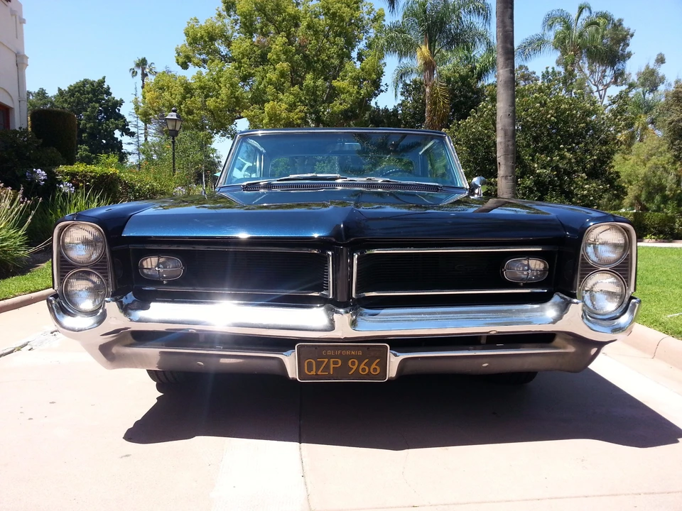1964 Pontiac Grand Prix 1st Gen - Image 12 of 31
