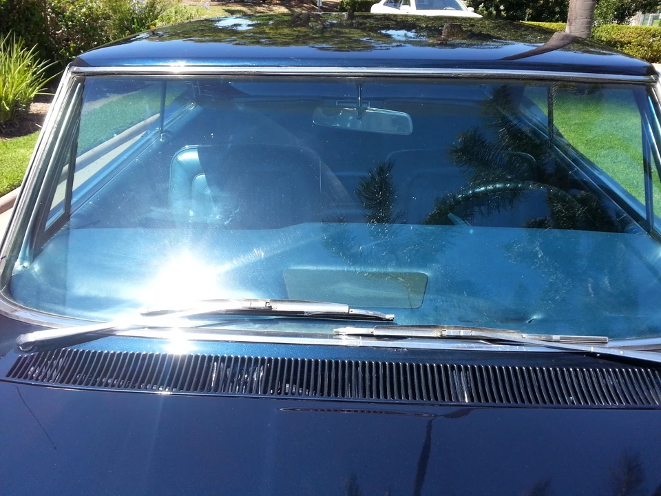 1964 Pontiac Grand Prix 1st Gen - Image 14 of 31