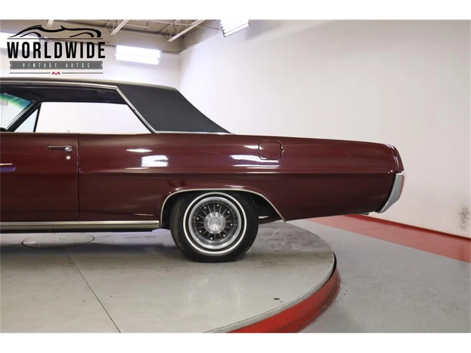 1964 Pontiac Grand Prix 1st Gen - Image 10 of 31