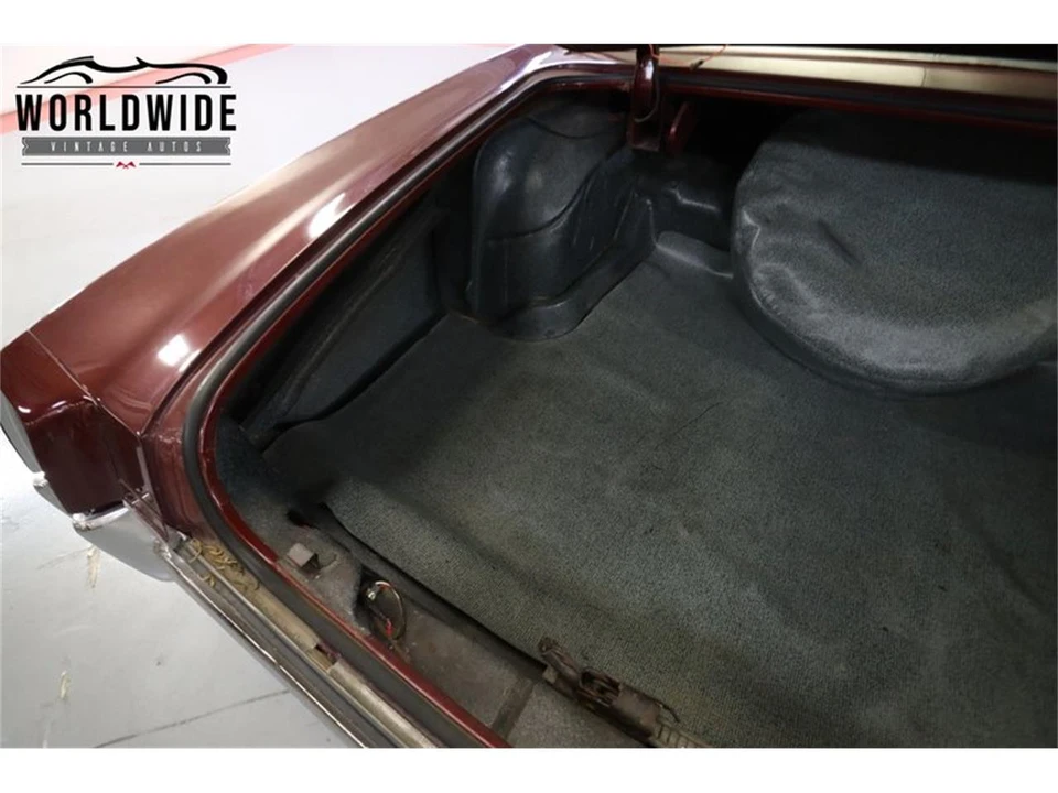 1964 Pontiac Grand Prix 1st Gen - Image 20 of 31