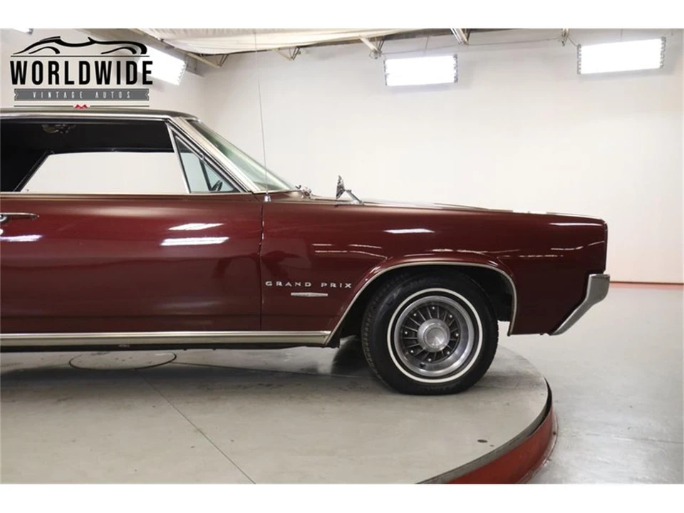 1964 Pontiac Grand Prix 1st Gen - Image 8 of 31