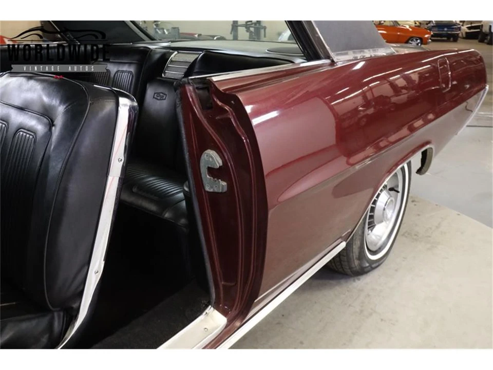 1964 Pontiac Grand Prix 1st Gen - Image 26 of 31