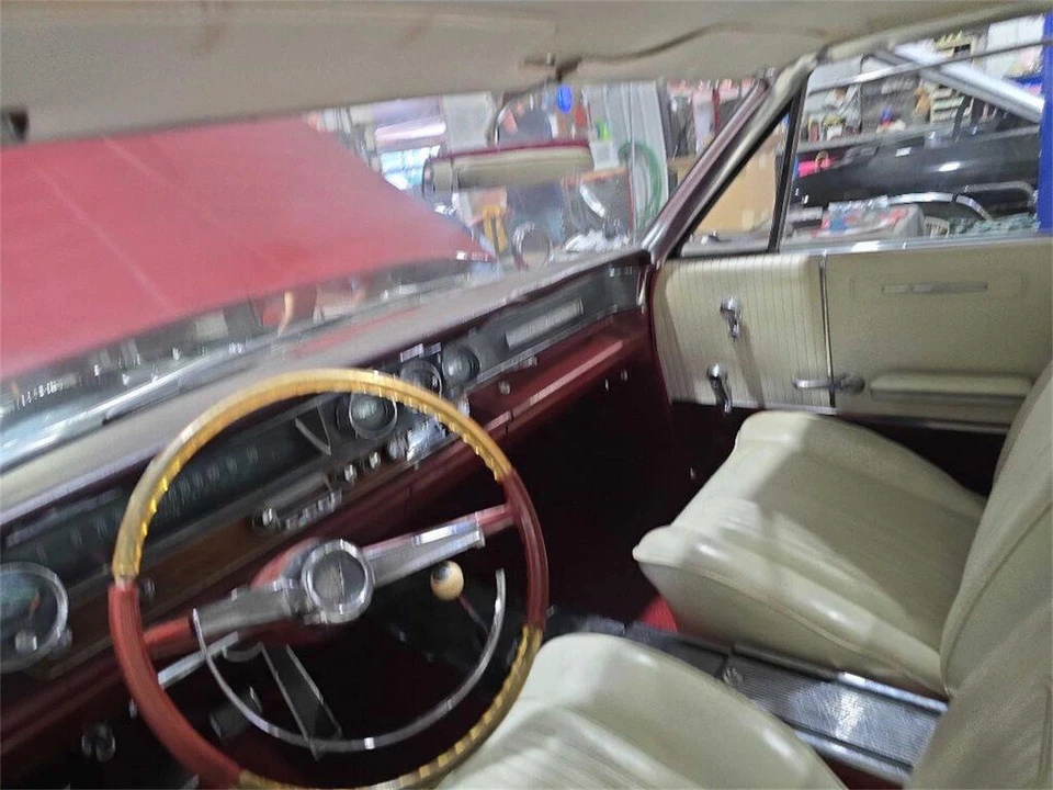 1964 Pontiac Grand Prix 1st Gen - Image 16 of 31