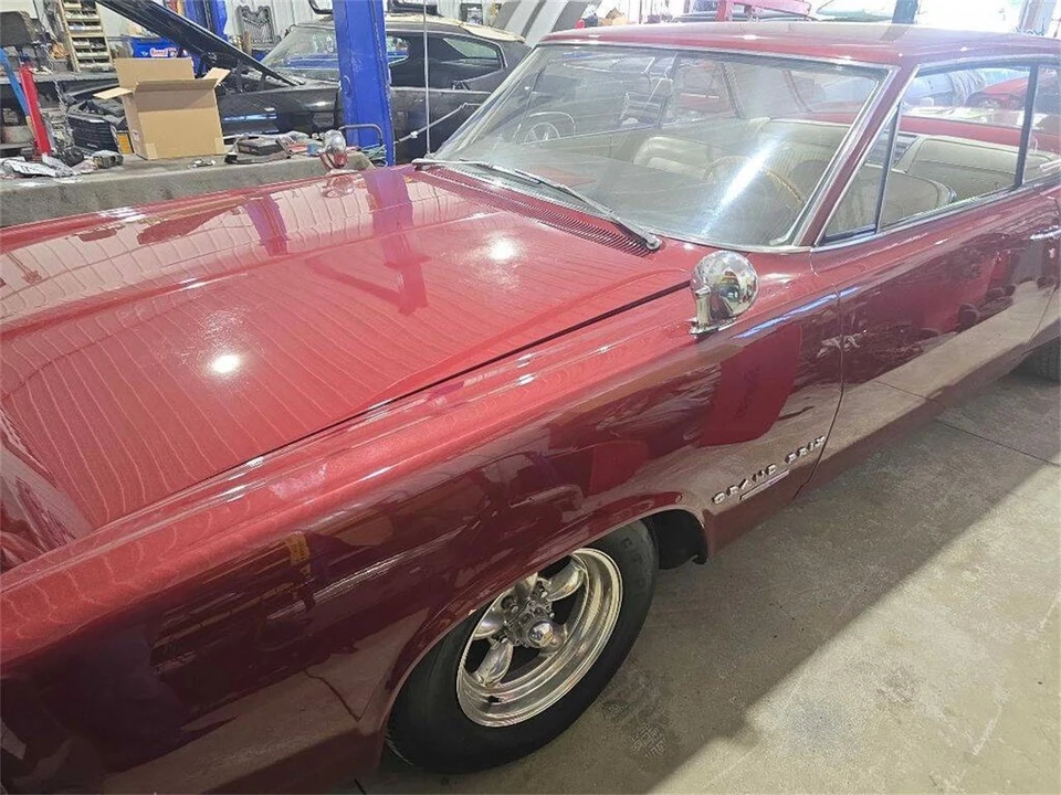 1964 Pontiac Grand Prix 1st Gen - Image 29 of 31