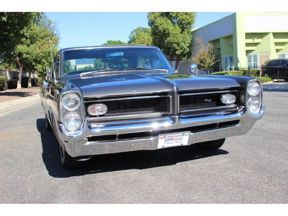 1964 Pontiac Grand Prix 1st Gen - Image 19 of 31