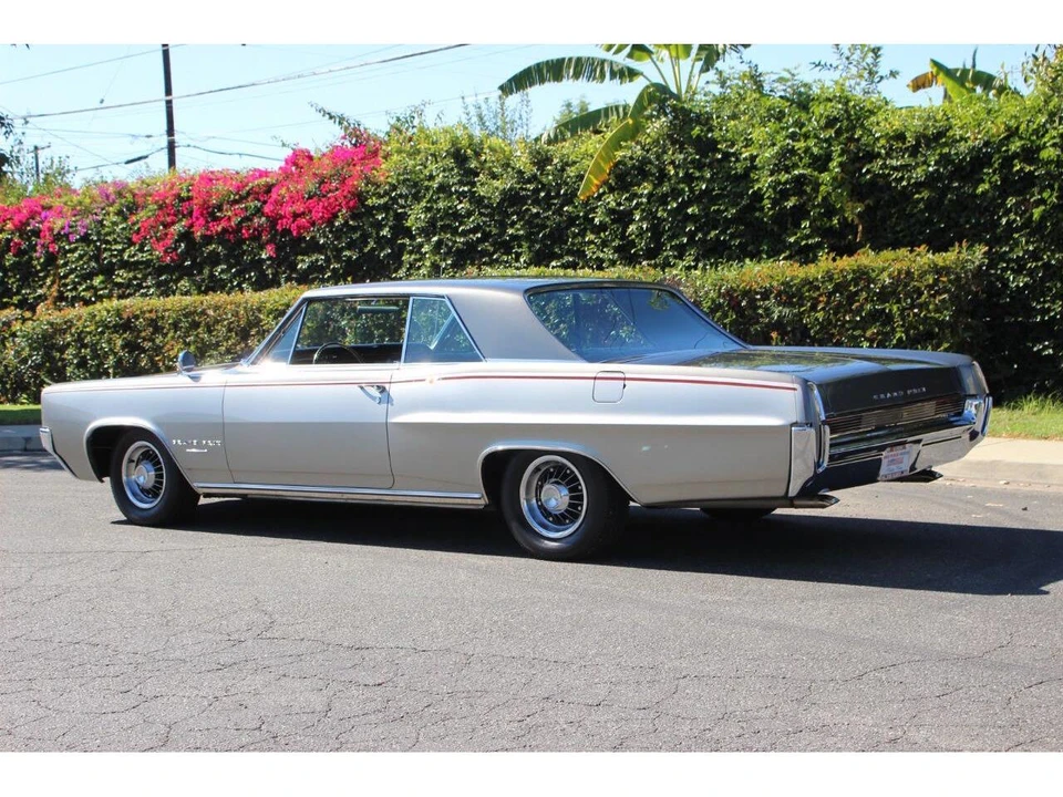 1964 Pontiac Grand Prix 1st Gen - Image 8 of 31