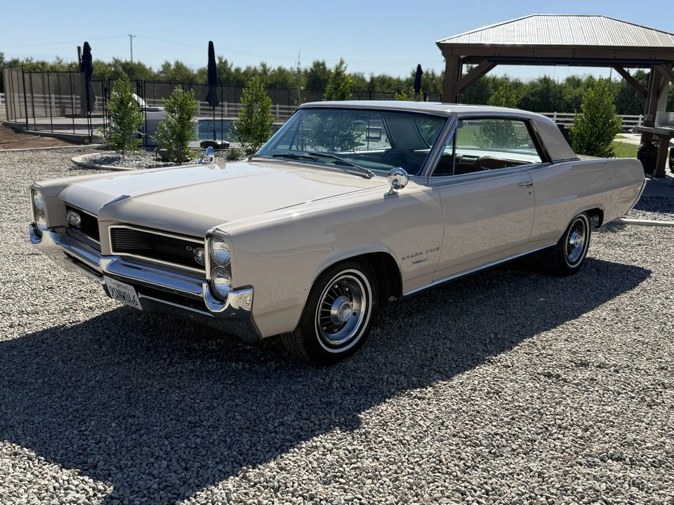 1964 Pontiac Grand Prix 1st Gen - Image 2 of 31