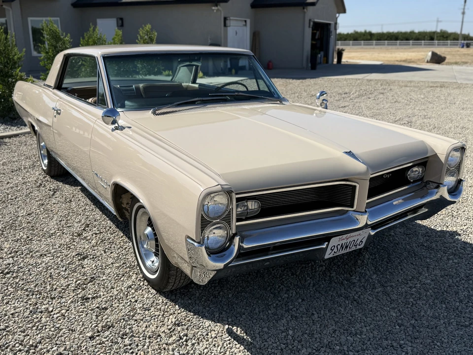 1964 Pontiac Grand Prix 1st Gen - Image 6 of 31