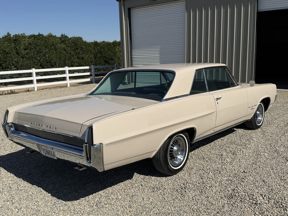 1964 Pontiac Grand Prix 1st Gen - Image 11 of 31