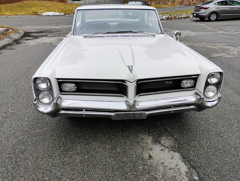 1964 Pontiac Grand Prix 1st Gen - Image 4 of 11