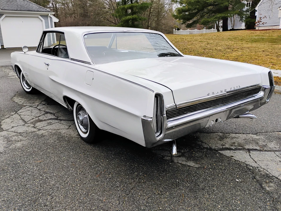 1964 Pontiac Grand Prix 1st Gen - Image 2 of 11