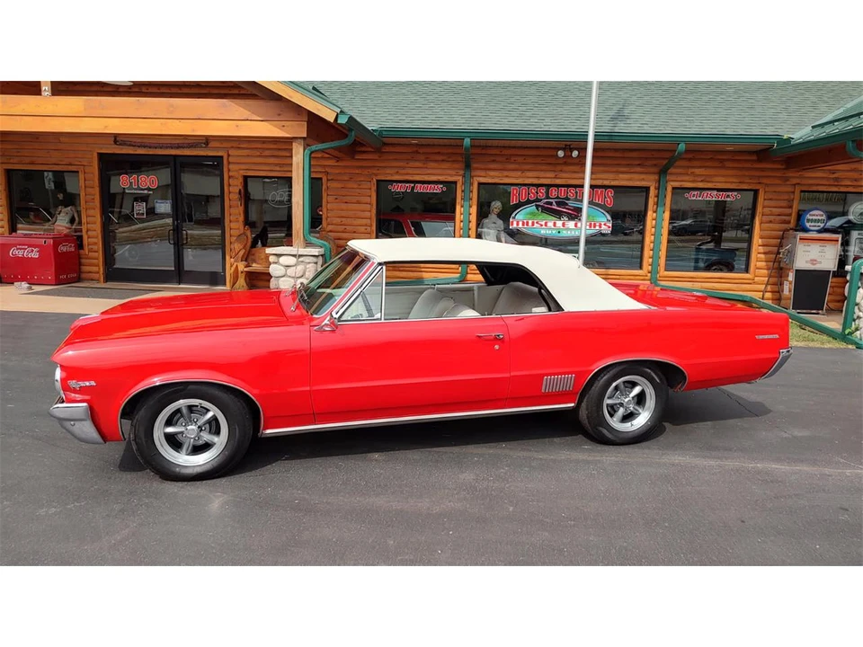 1964 Pontiac LeMans 2nd Gen - Image 5 of 31