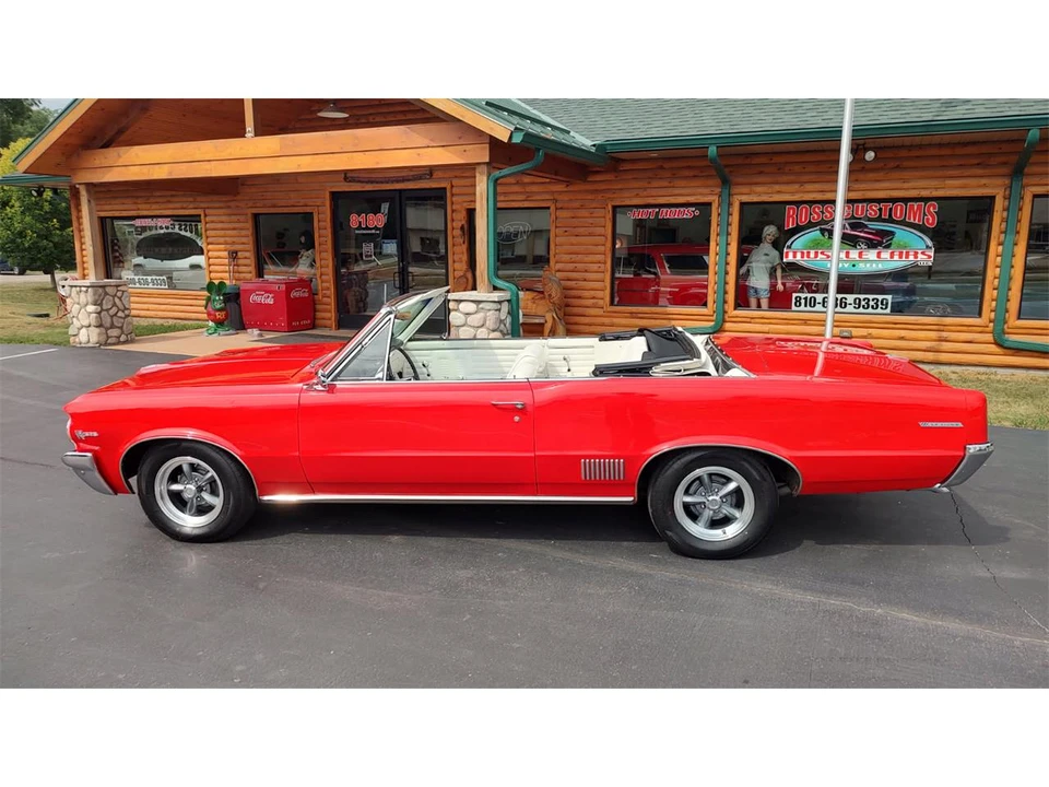 1964 Pontiac LeMans 2nd Gen - Image 10 of 31