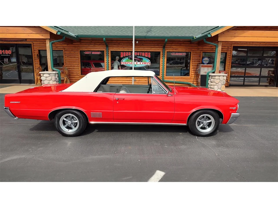 1964 Pontiac LeMans 2nd Gen - Image 20 of 31