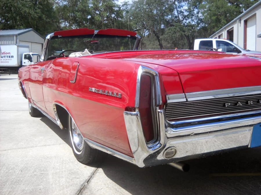 1964 Pontiac Parisienne - Image 2 of 8