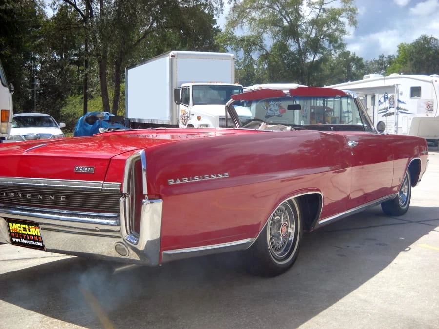 1964 Pontiac Parisienne - Image 7 of 8