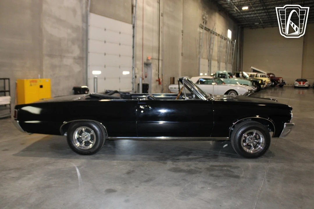 1964 Pontiac Tempest - Image 8 of 12