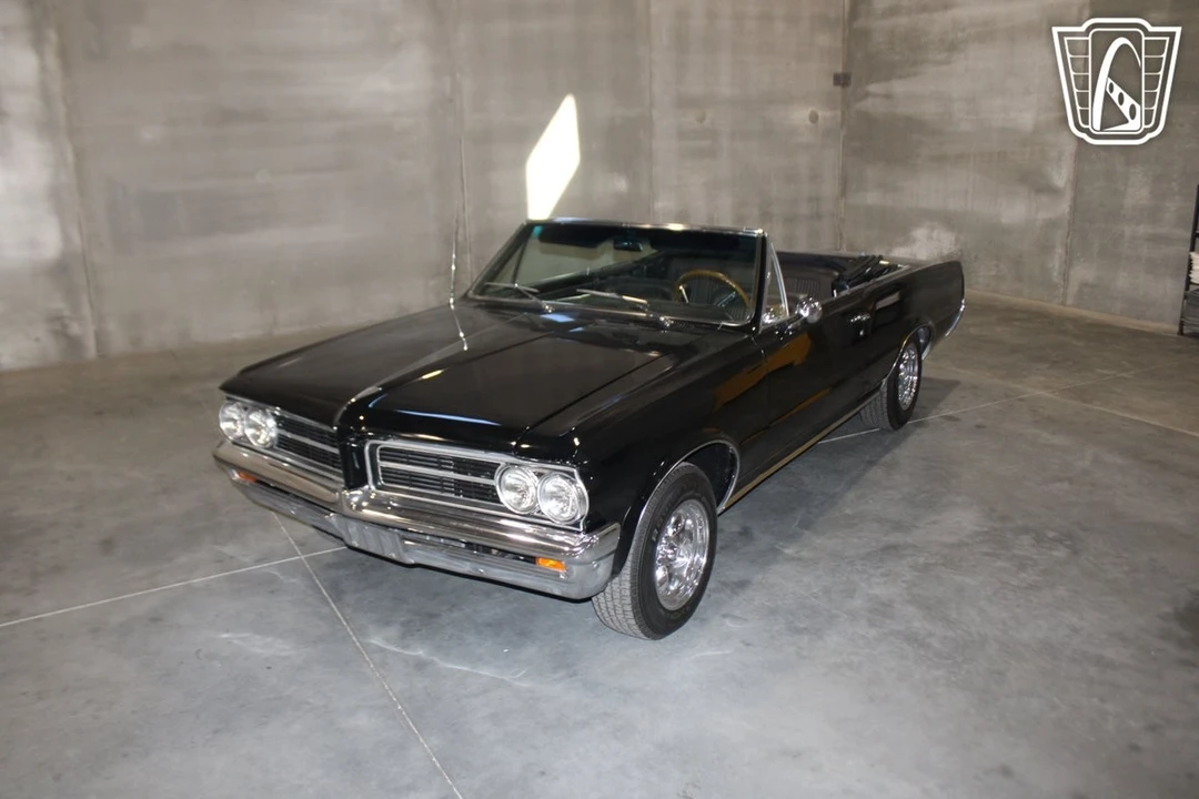1964 Pontiac Tempest - Image 11 of 12