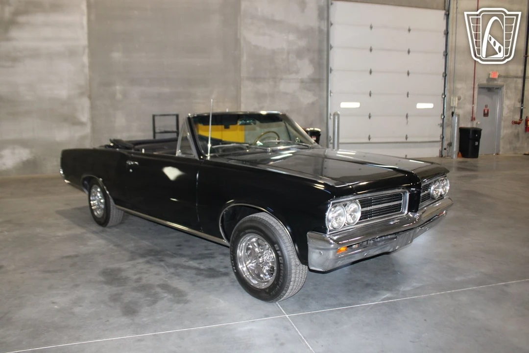 1964 Pontiac Tempest - Image 9 of 12
