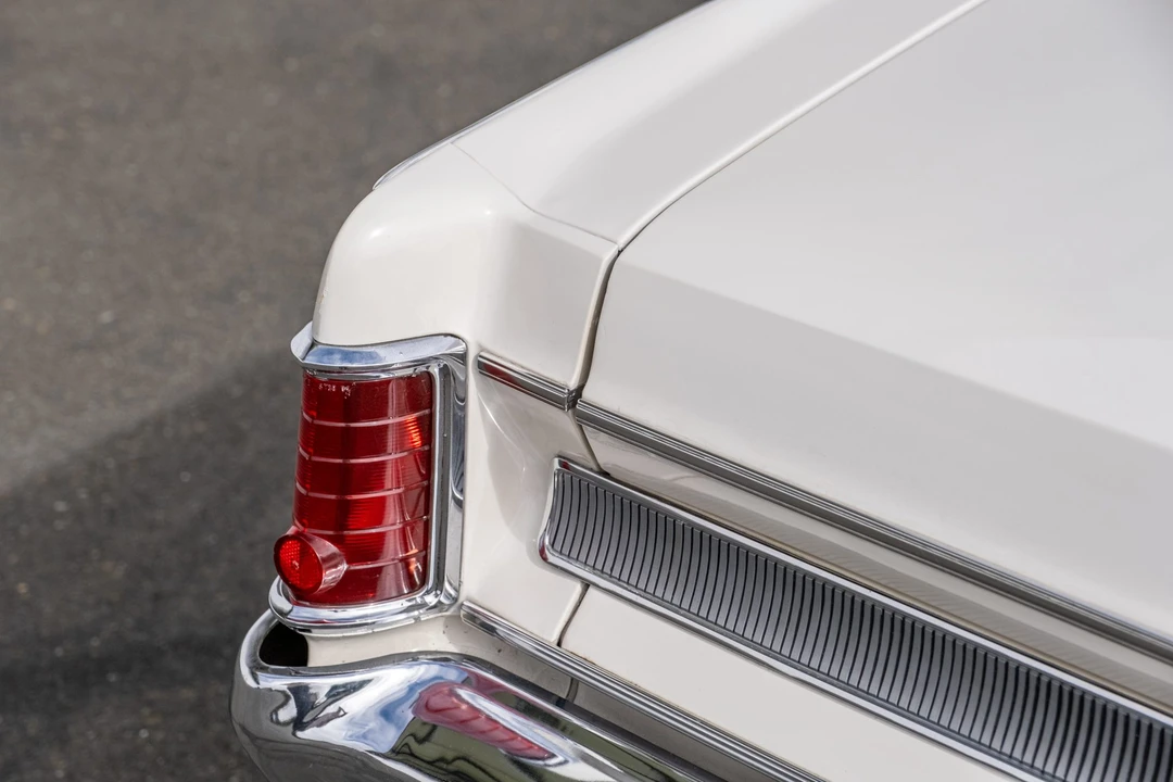 1964 Pontiac Tempest - Image 28 of 31