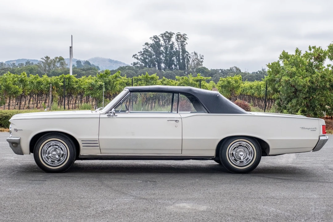 1964 Pontiac Tempest - Image 15 of 31