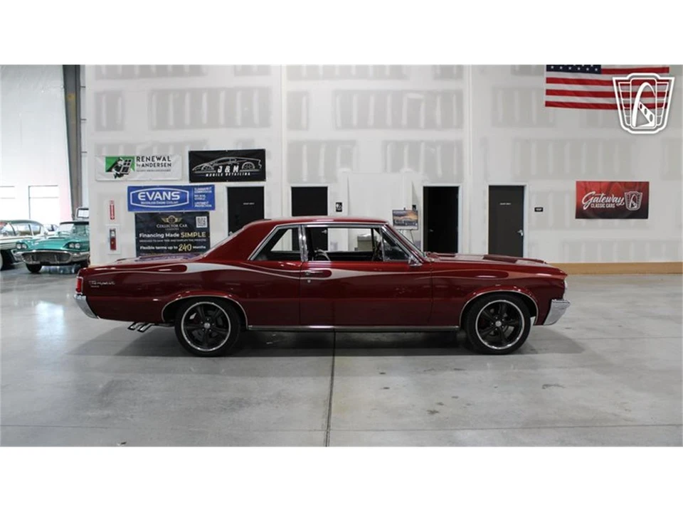 1964 Pontiac Tempest - Image 11 of 31