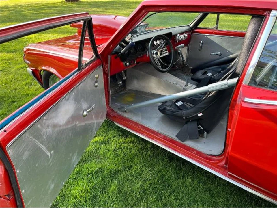 1964 Pontiac Tempest - Image 9 of 14