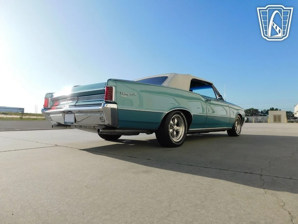 1964 Pontiac Tempest - Image 20 of 21