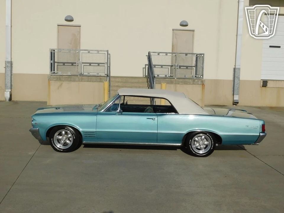 1964 Pontiac Tempest - Image 9 of 21