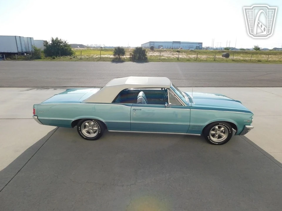 1964 Pontiac Tempest - Image 17 of 21