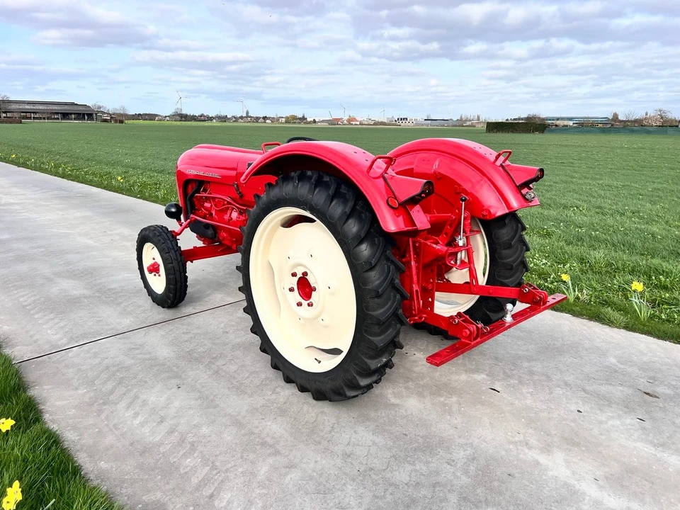 1964 Porsche Tractors - Image 3 of 31