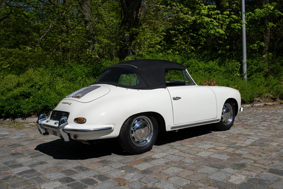 1964 Porsche 356 C - Image 5 of 31