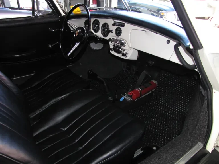1964 Porsche 356 C - Image 8 of 18