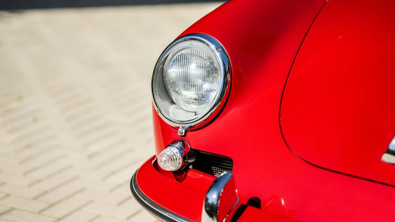 1964 Porsche 356 C - Image 28 of 31