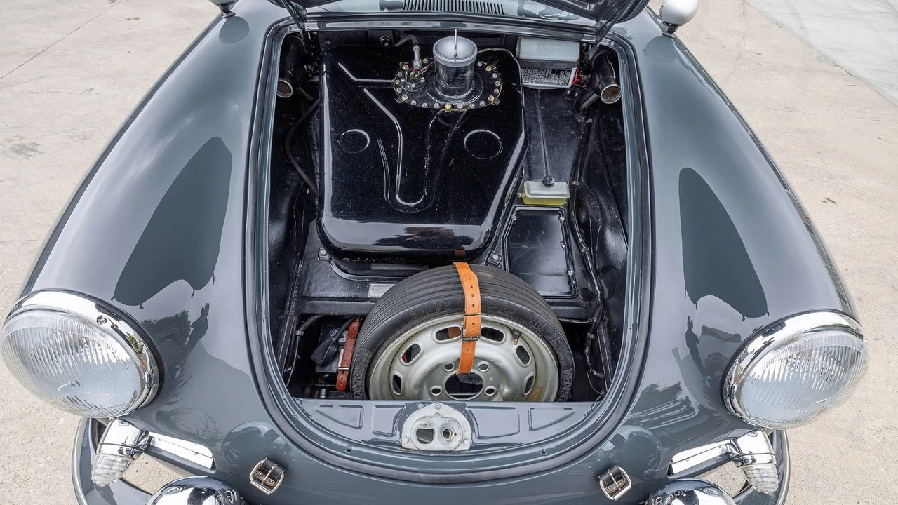 1964 Porsche 356 C - Image 12 of 31