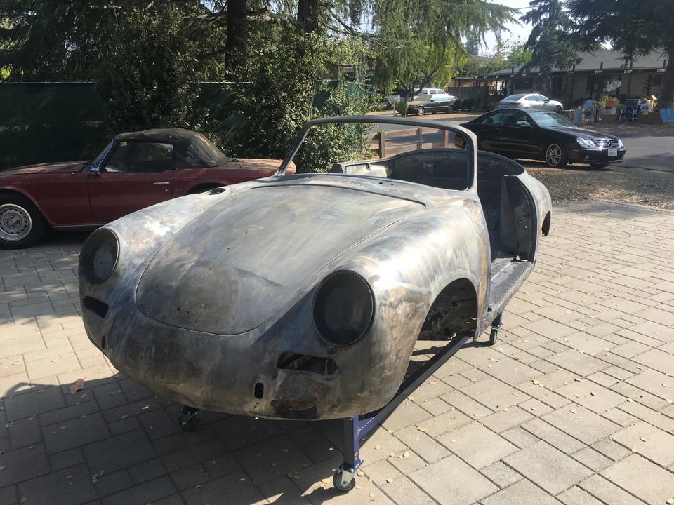 1964 Porsche 356 C - Image 2 of 31