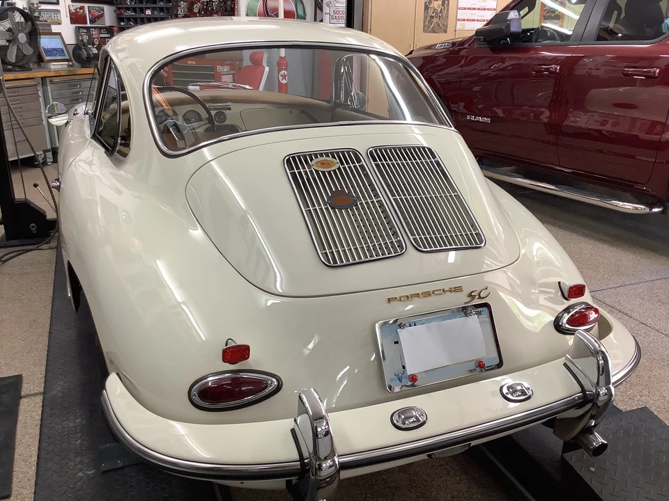 1964 Porsche 356 C - Image 9 of 31