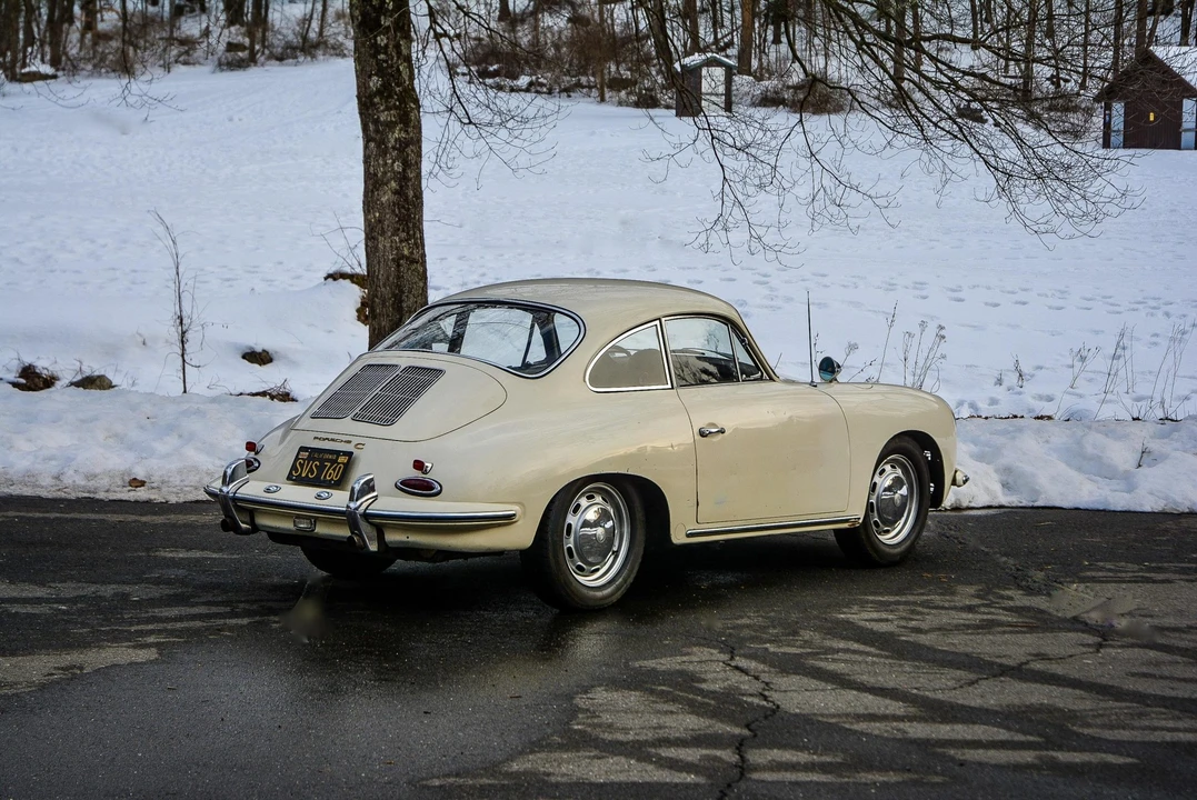 1964 Porsche 356 C - Image 9 of 31