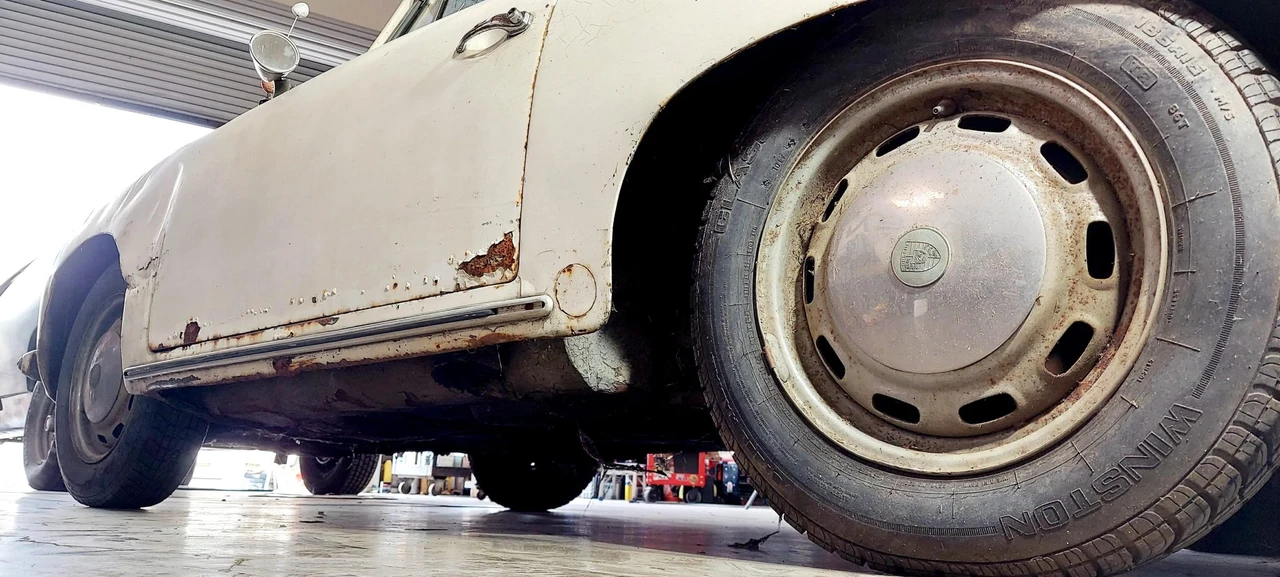 1964 Porsche 356 C - Image 18 of 31
