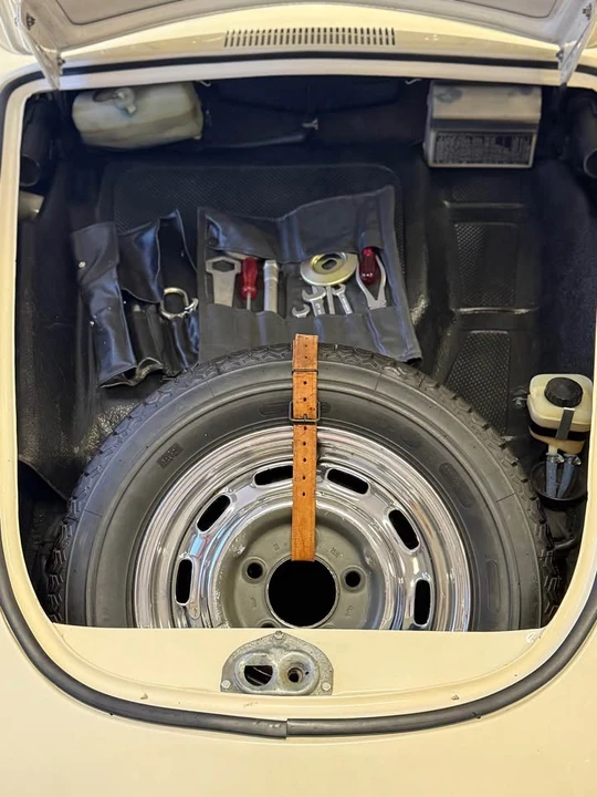 1964 Porsche 356 C - Image 12 of 12