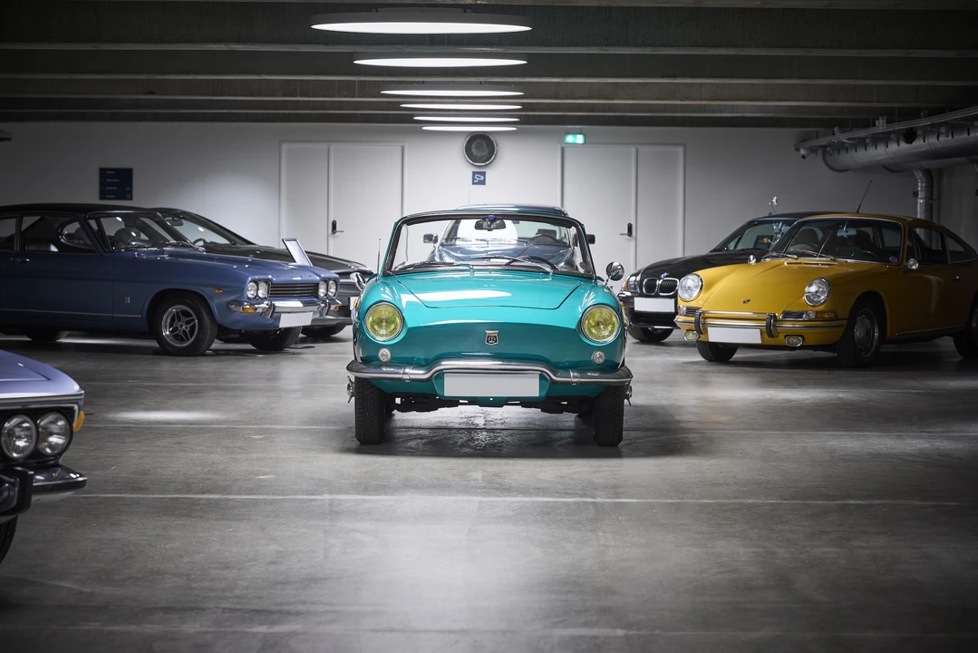 1964 Renault Caravelle - Image 2 of 31